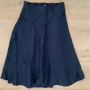 EUC Navy A line Club Monaco skirt Sz 2